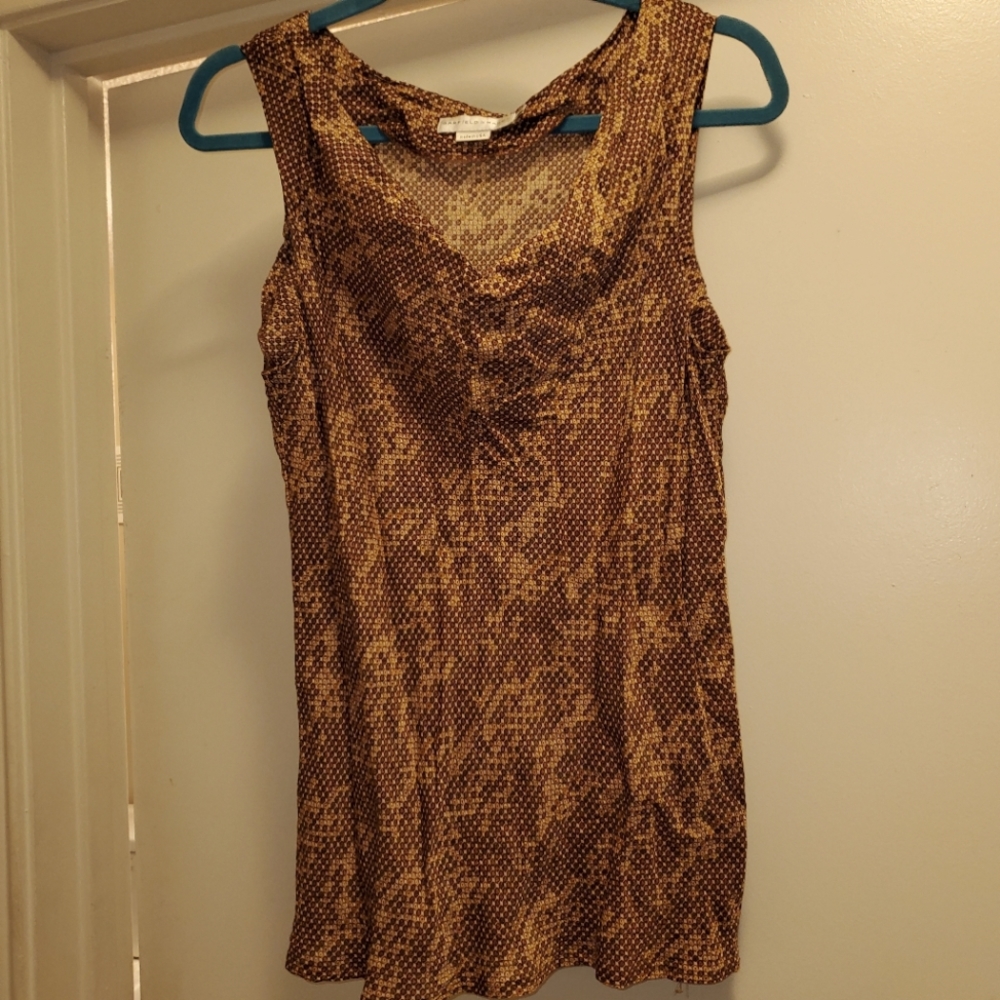 Dressy sleevless tank